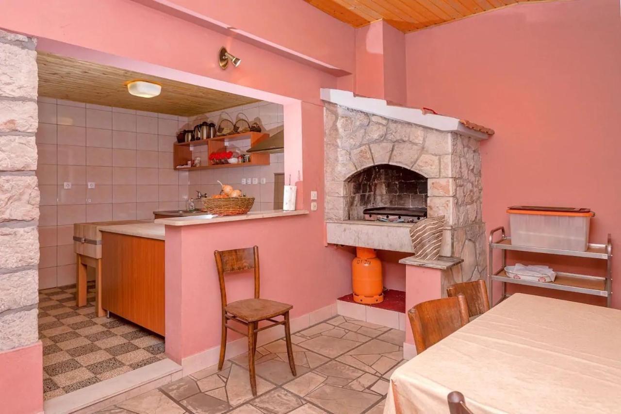Holiday House With A Parking Space Svirce, Hvar - 17682 Vrbanj エクステリア 写真